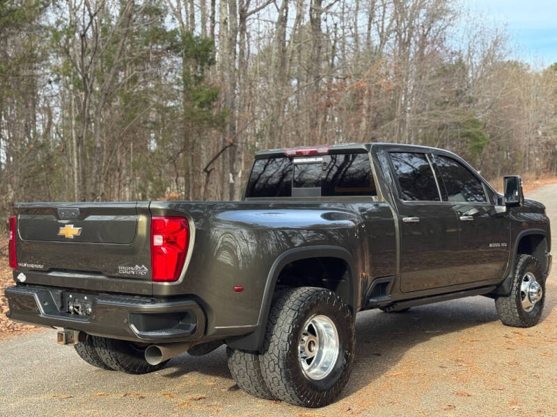 2022 Chevrolet Silverado 3500HD High Country