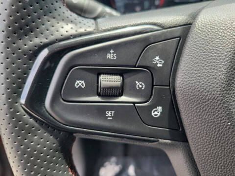 2025 Chevrolet Trax RS