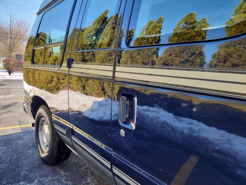 2002 Ford E-Series E-150