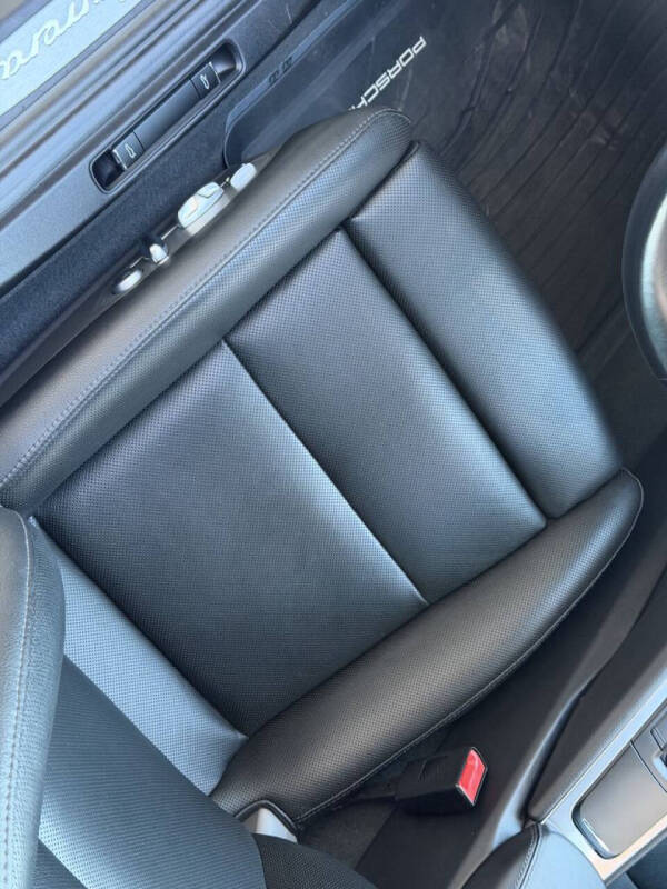 2017 Porsche 911 Carrera