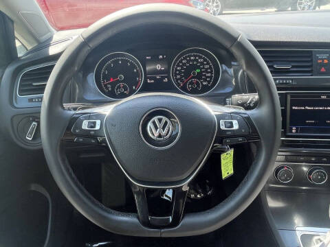 2019 Volkswagen Golf S