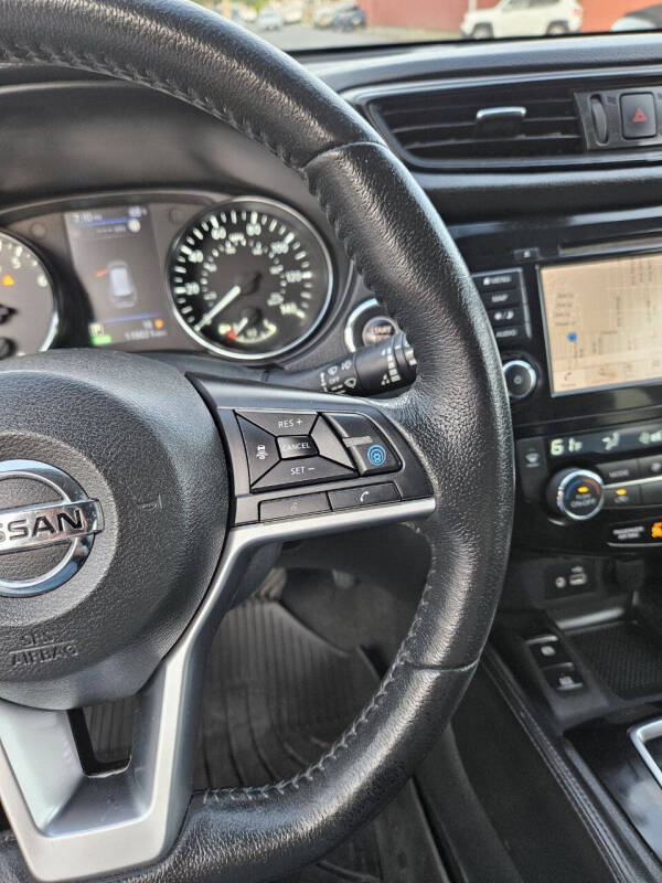 2019 Nissan Rogue SL