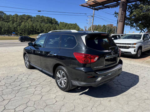 2017 Nissan Pathfinder S