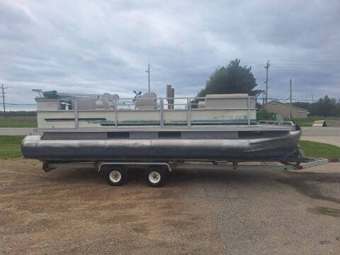 1998 Crest Pontoon 22FT PONTOON