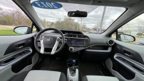 2013 Toyota Prius c Three