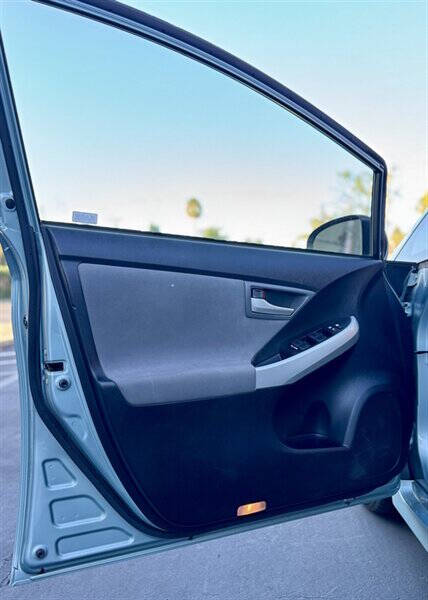 2015 Toyota Prius Three