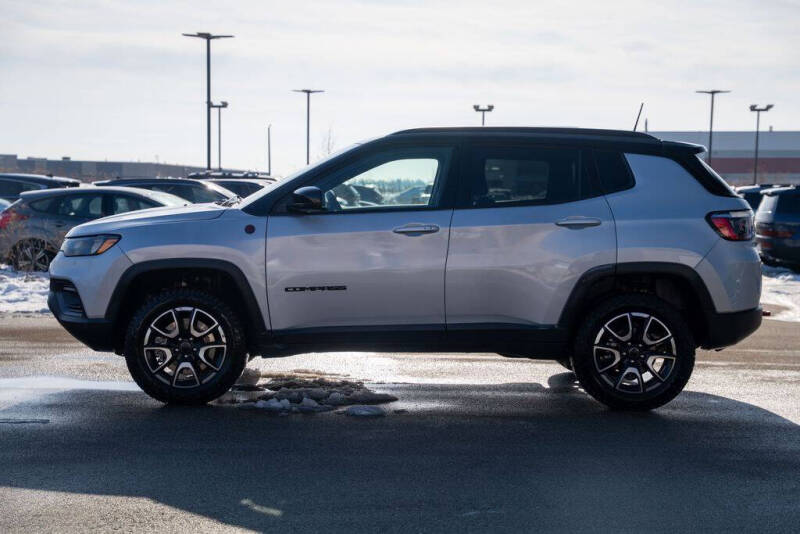 2025 Jeep Compass Trailhawk