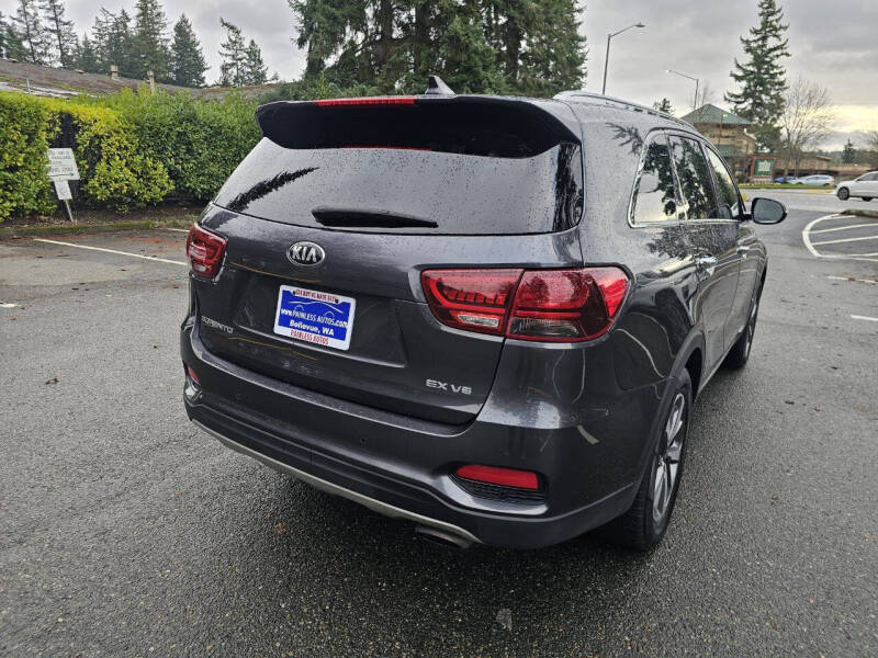 2019 Kia Sorento EX V6
