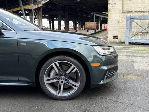 2017 Audi A4 2.0T quattro Premium Plus