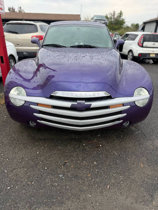 2004 Chevrolet SSR LS