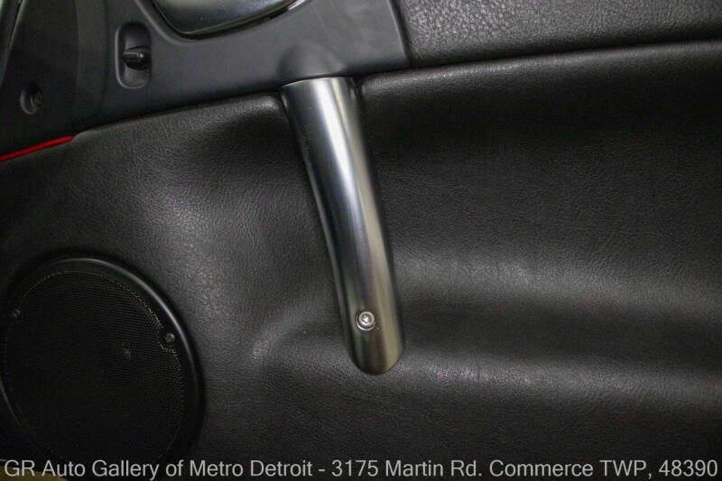 2004 Dodge Viper SRT-10