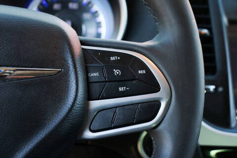 2023 Chrysler 300 Touring