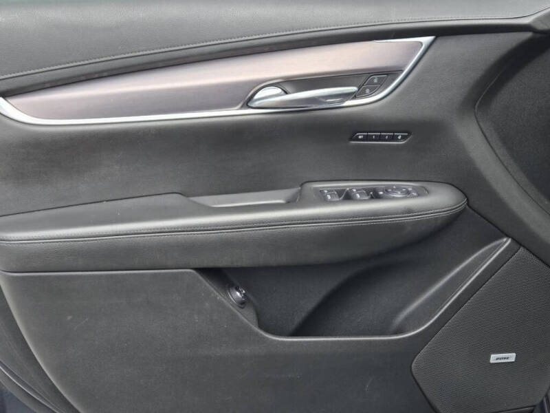 2021 Cadillac XT6 Luxury