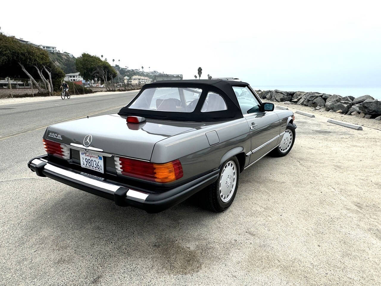 1986 Mercedes-Benz 560-Class for sale at DE AUTOS INC in San Juan Capistrano, CA