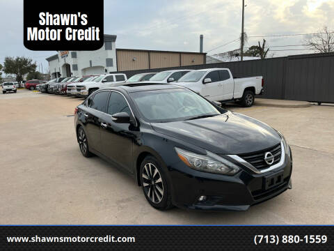 2017 Nissan Altima for sale at Shawn's Motor Credit in Houston TX