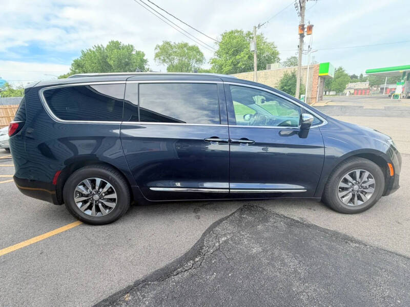2019 Chrysler Pacifica Hybrid