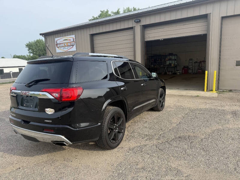 2017 GMC Acadia Denali