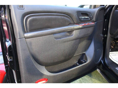 2011 Cadillac Escalade EXT Premium