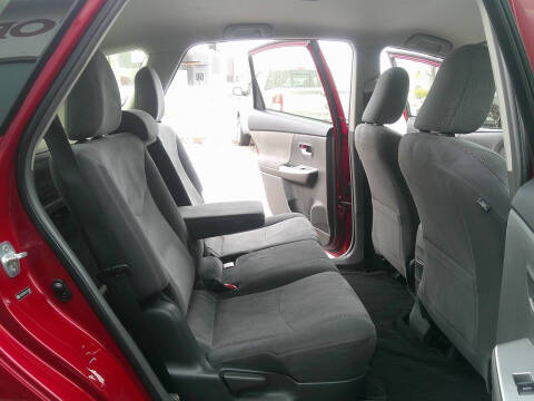 2012 Toyota Prius v Three