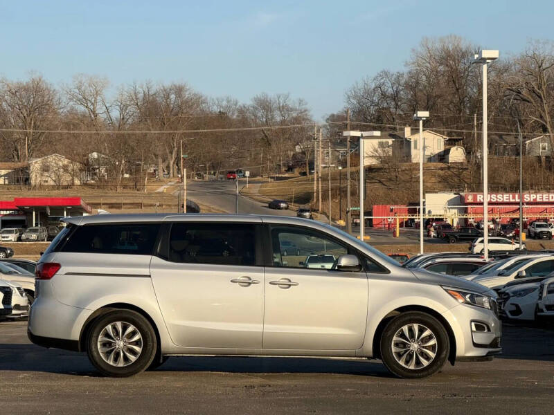 2020 Kia Sedona