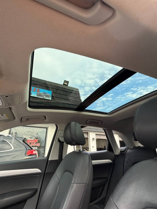 2017 Audi Q3 2.0T quattro Premium