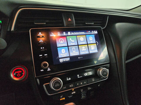 2021 Honda Insight Touring