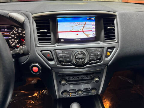 2018 Nissan Pathfinder