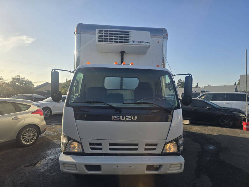 2006 Isuzu NPR