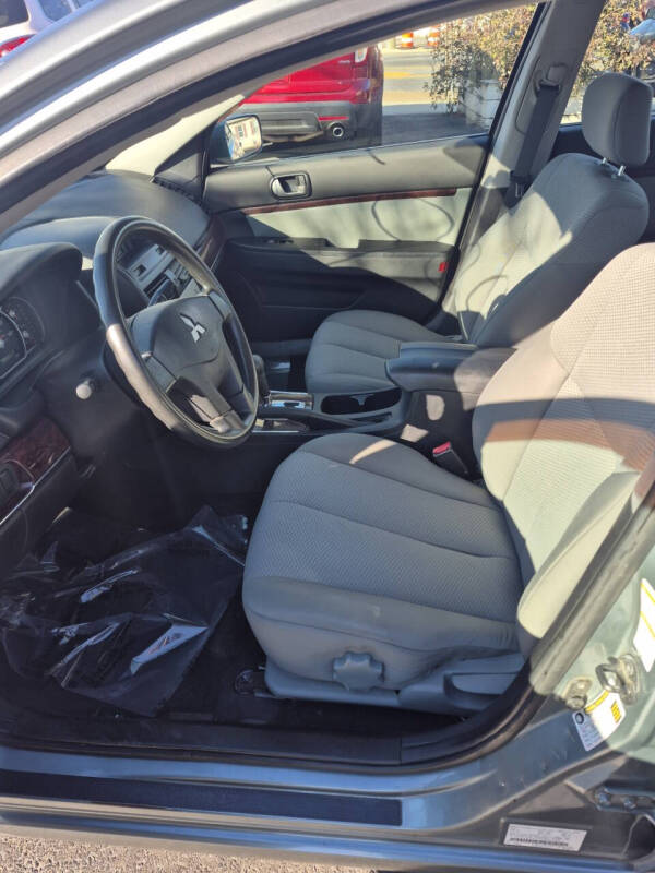 2009 Mitsubishi Galant ES