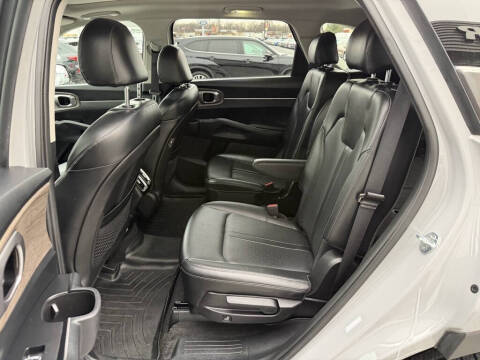 2022 Kia Sorento X-Line EX