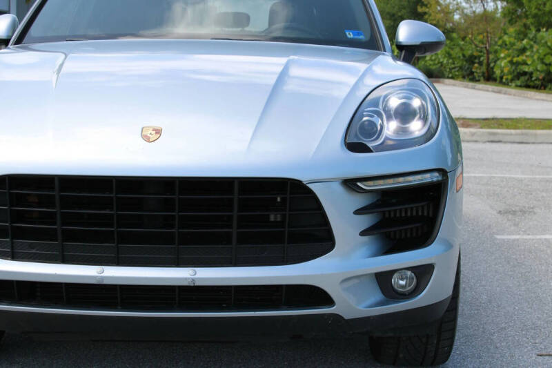 2016 Porsche Macan S