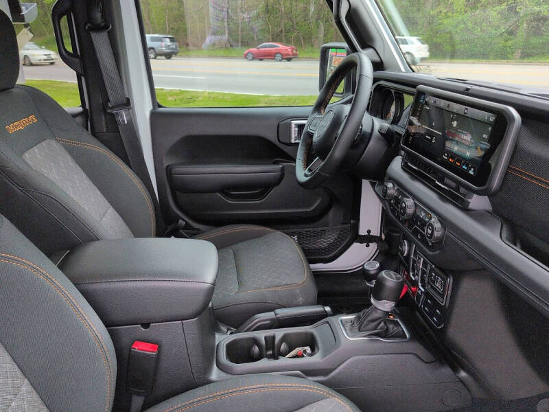 2025 Jeep Gladiator Mojave