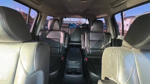 2013 Nissan Armada Platinum