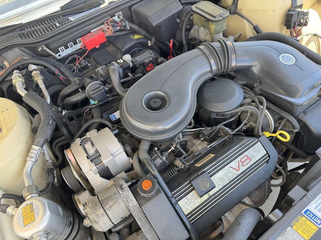 1989 Cadillac DeVille 22