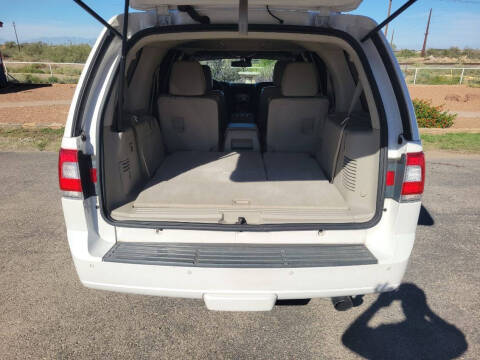2016 Lincoln Navigator Select