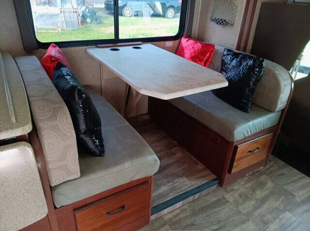 2016 Forest River Forester 3051S