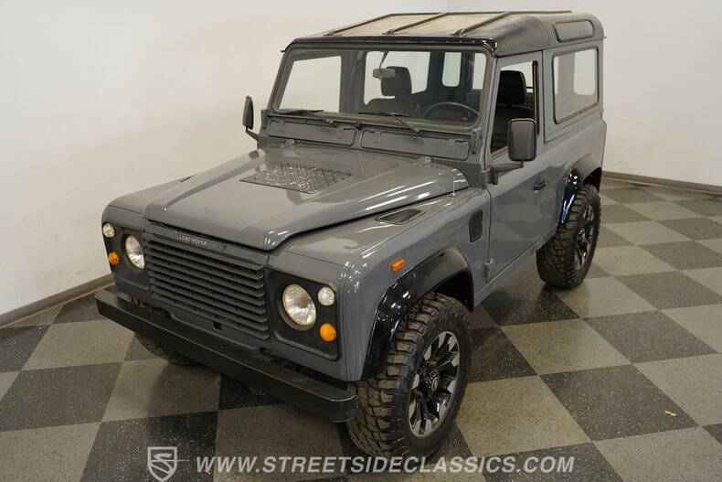 1987 Land Rover Defender