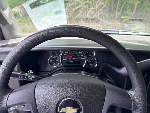 2021 Chevrolet Express 2500