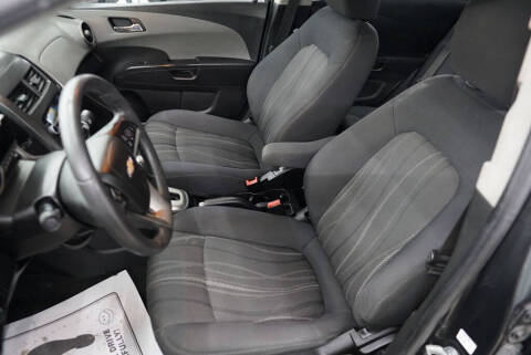 2015 Chevrolet Sonic LT Auto