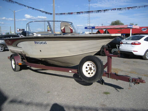 2000 Fisher Hawk 186