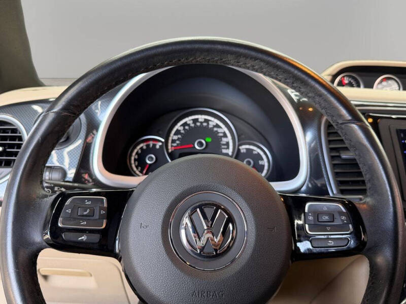 2013 Volkswagen Beetle Convertible