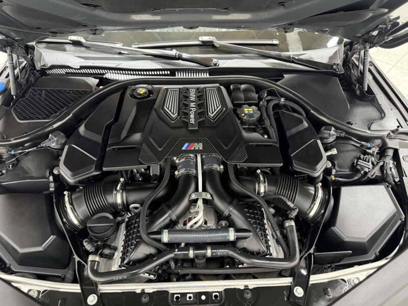 2022 BMW M8 Competition