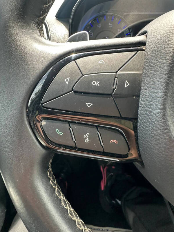 2018 Chrysler 300 S