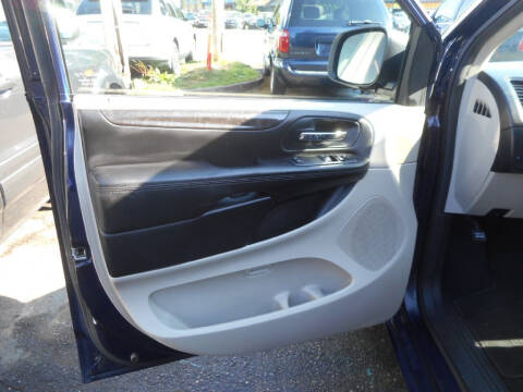 2014 Dodge Grand Caravan SE