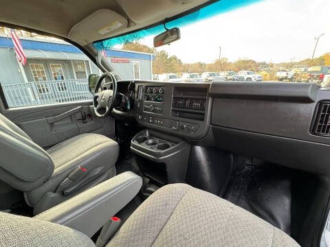 2021 Chevrolet Express 2500