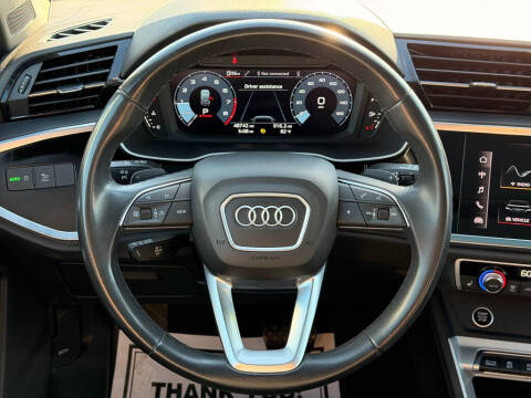 2023 Audi Q3 quattro S line Premium 45 TFSI