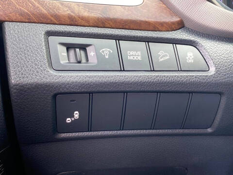 2017 Hyundai Santa Fe SE