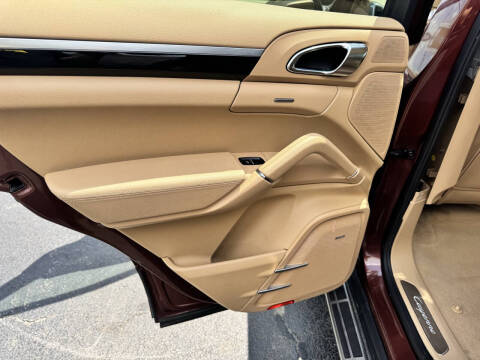 2012 Porsche Cayenne Tiptronic