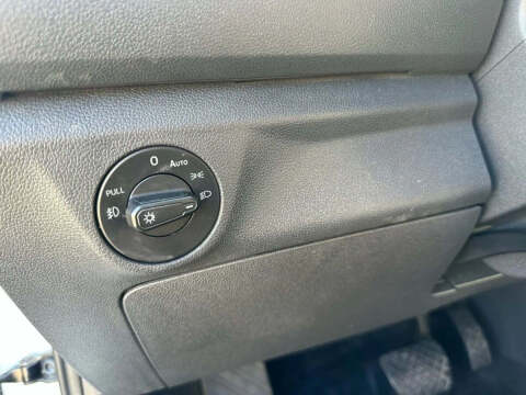 2019 Volkswagen Jetta SE