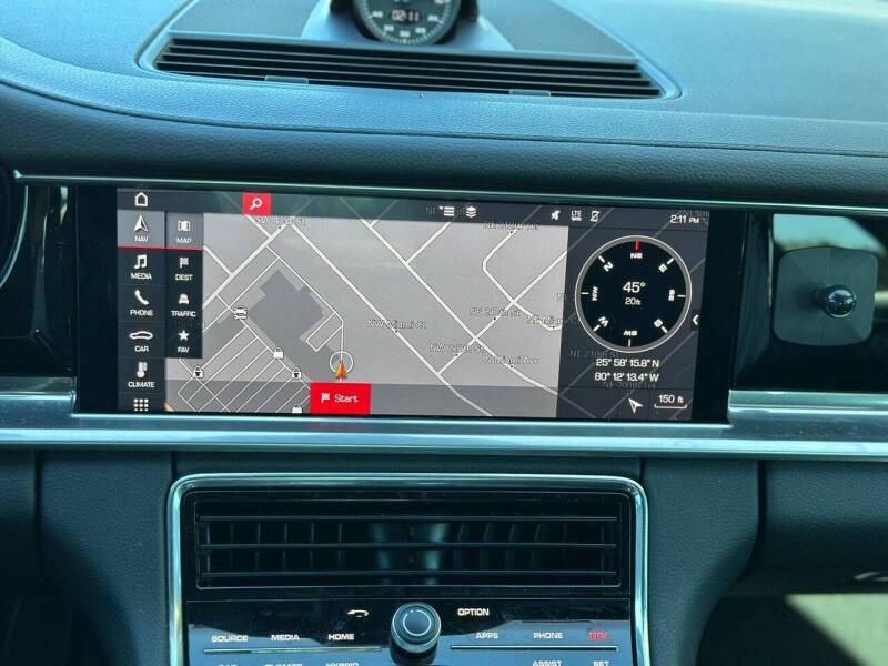 2018 Porsche Panamera 4 E-Hybrid